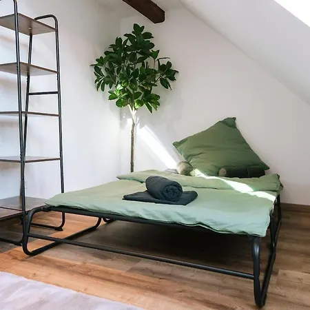 City Apartment * 特克下的基希海姆